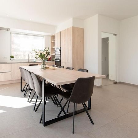Villa Petit Mouche - Recently Renovated Villa Close To Beach Koksijde Esterno foto