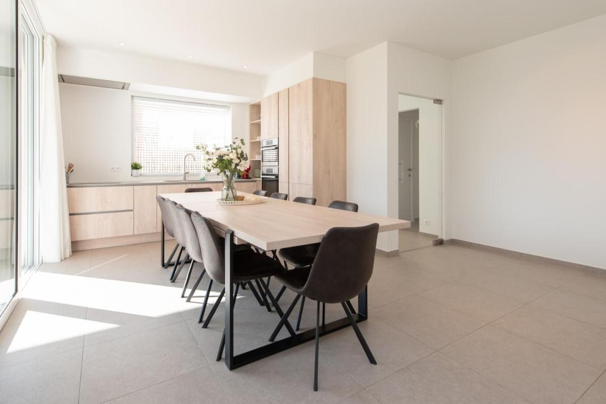 Villa Petit Mouche - Recently Renovated Villa Close To Beach Koksijde Esterno foto